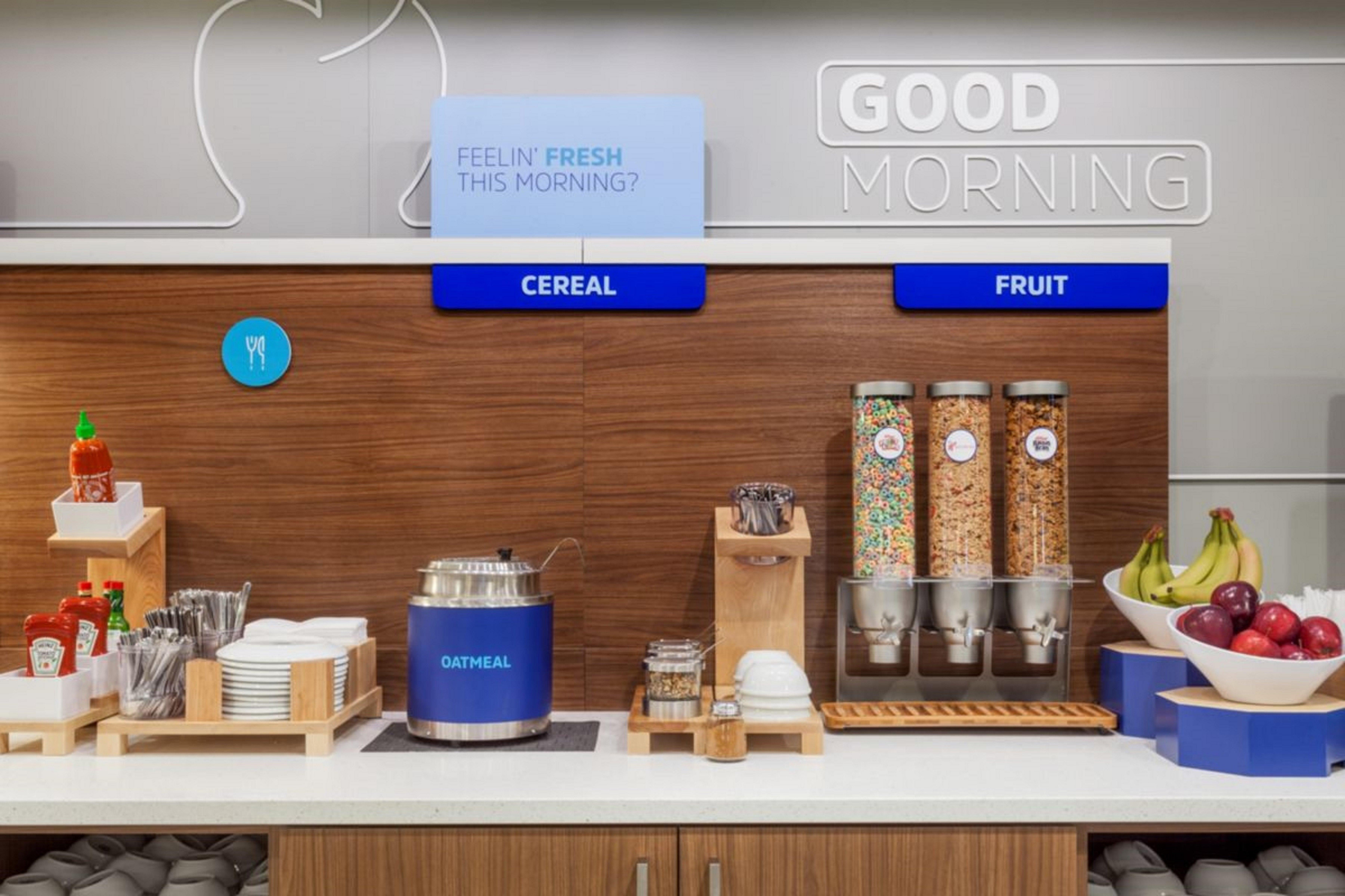 Holiday Inn Express & Suites - Detroit North - Roseville By Ihg Eksteriør billede