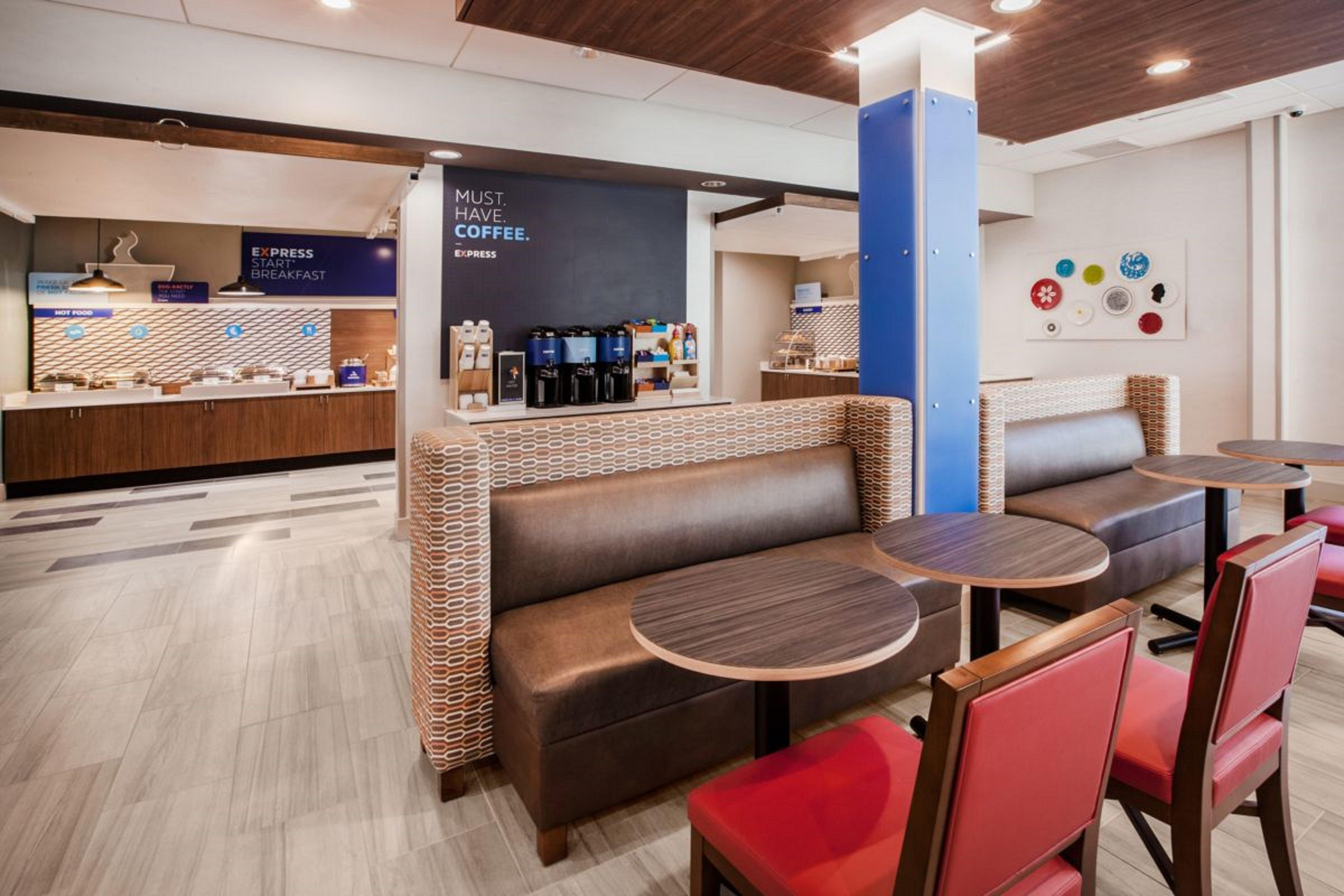 Holiday Inn Express & Suites - Detroit North - Roseville By Ihg Eksteriør billede
