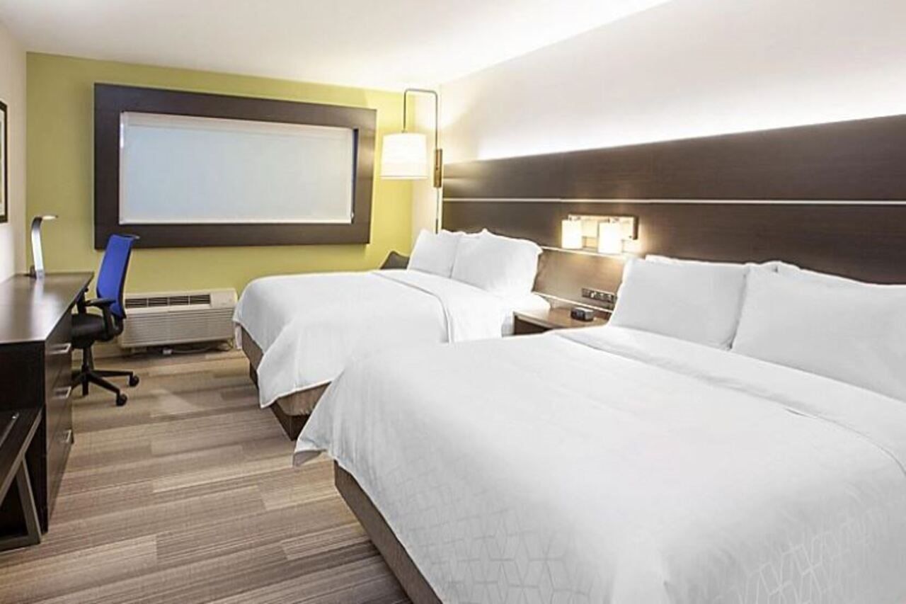 Holiday Inn Express & Suites - Detroit North - Roseville By Ihg Eksteriør billede